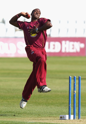 Thumb 350x500 david burton northamptonshire ccc photocall kdsl fhguq2l 1